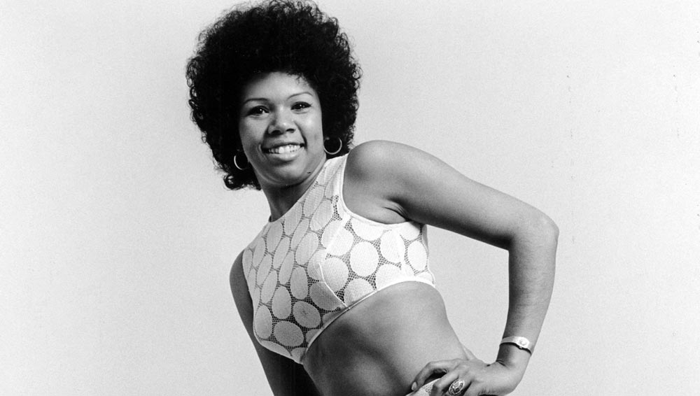 When I was working undercover in LA night clubs in the 70's, I had a favorite song by @iamcandistaton. At the time I didn't realize the song was about abusive relationships. 

martinpi.com/young-hearts-r…

#candistaton #abuse #studio54 #undercover #disco
#martinpi #newportbeach #pi