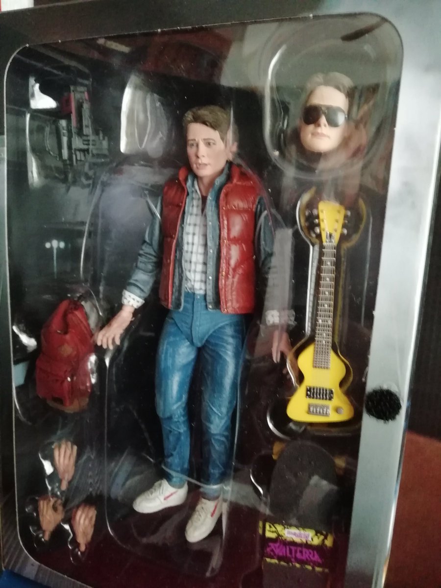 EjercicionKsa's tweet photo. I bought yesterday my action figure One of my favorites movies in all times and @realmikefox one ir muy favorites actors un muy childhood and life
Thanks for be part of muy life and family
Hugs from México https://t.co/kOLHmabYWh