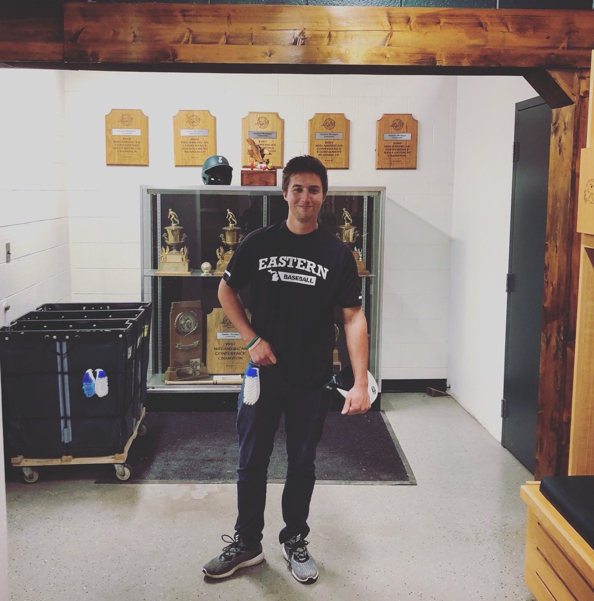 Happy Birthday to <a href="/EMU_EQ/">Eastern Michigan EQ</a> 👨‍🎓 

<a href="/derrickvergo/">Derrick Vergolini</a> ⚾️ 🐐