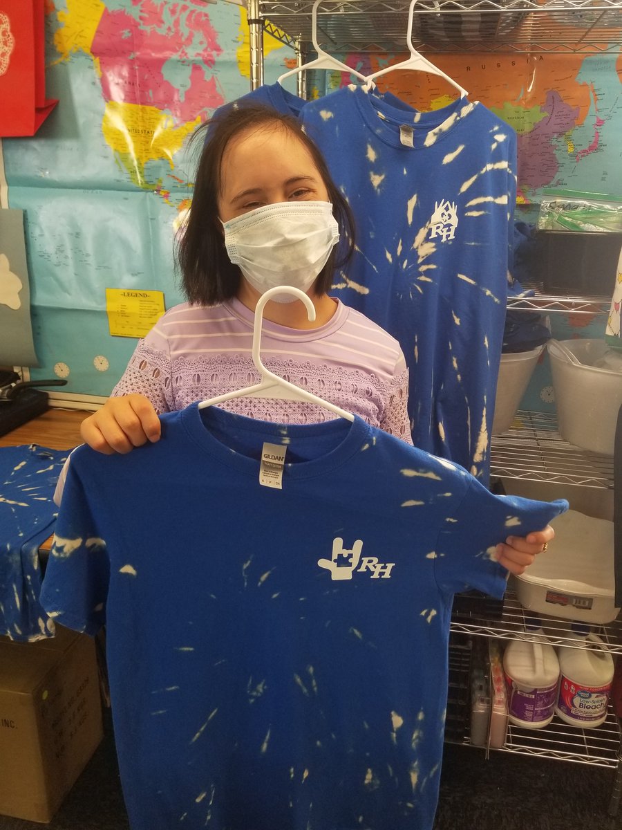 The Wildcat Workshop Marketing Team came up with three Autism Awareness t-shirt designs. This will be our final shirt launch this school year! Order yours here: forms.gle/akuMiRjhnK9TMr…