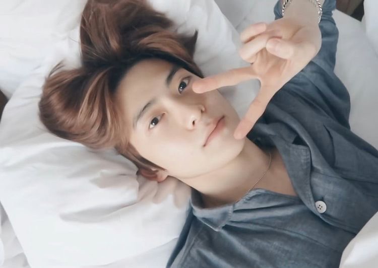 thinking about jaehyun tweet media