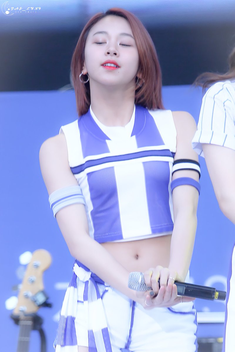 jaz_lyn9's tweet photo. 210401 April Fools Day 

Eyes Wide Close--Chaeyoung 

#TWICE #ONCE #CHAEYOUNG #彩瑛
#AprilFoolsDay https://t.co/mPpO2zdYZW