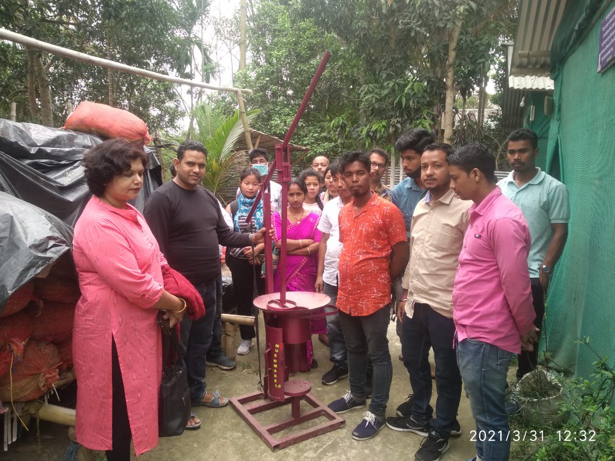 KathFuOfficial's tweet photo. Exposure Visit at our farm. Thank you all for your participation. #kathfu https://t.co/tiZLy80acW
