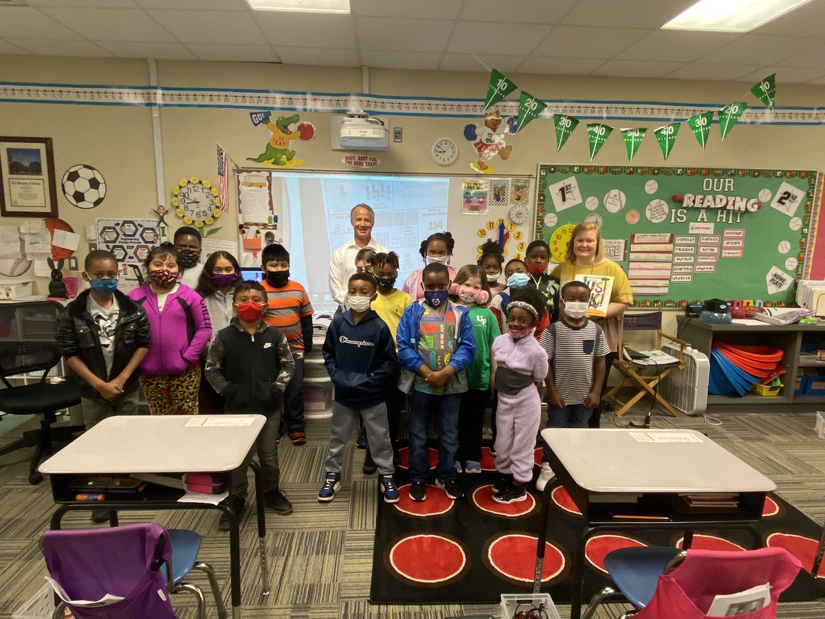 Be Brave, Be You!! Thank you <a href="/bamaEMW/">Eric Wilson</a> for helping our students <a href="/UPES_Leads/">University Place</a> embrace the differences that make us stronger✨ #KindnessMatters #DiversityandInclusion <a href="/TCSBoardofEd/">T🍏S Board of Ed</a> <a href="/susie_wheat/">Susie Wheat</a> <a href="/rachelwhite2/">Rachel White</a> @ivyldy <a href="/RachHoll_LMS/">Rachel Hollingsworth</a> <a href="/STEMwithMs_M/">Patsy McGahey</a> <a href="/MikeDaria/">Mike Daria</a> <a href="/tidecam/">Deron Cameron Ph.D</a> <a href="/SoniaSotomayo10/">Sonia Sotomayor</a>