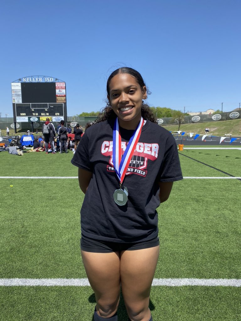 CentralXC's tweet photo. With a 2nd place finish in triple jump, Makayla Adams is going to Area! https://t.co/etMieyF0R6