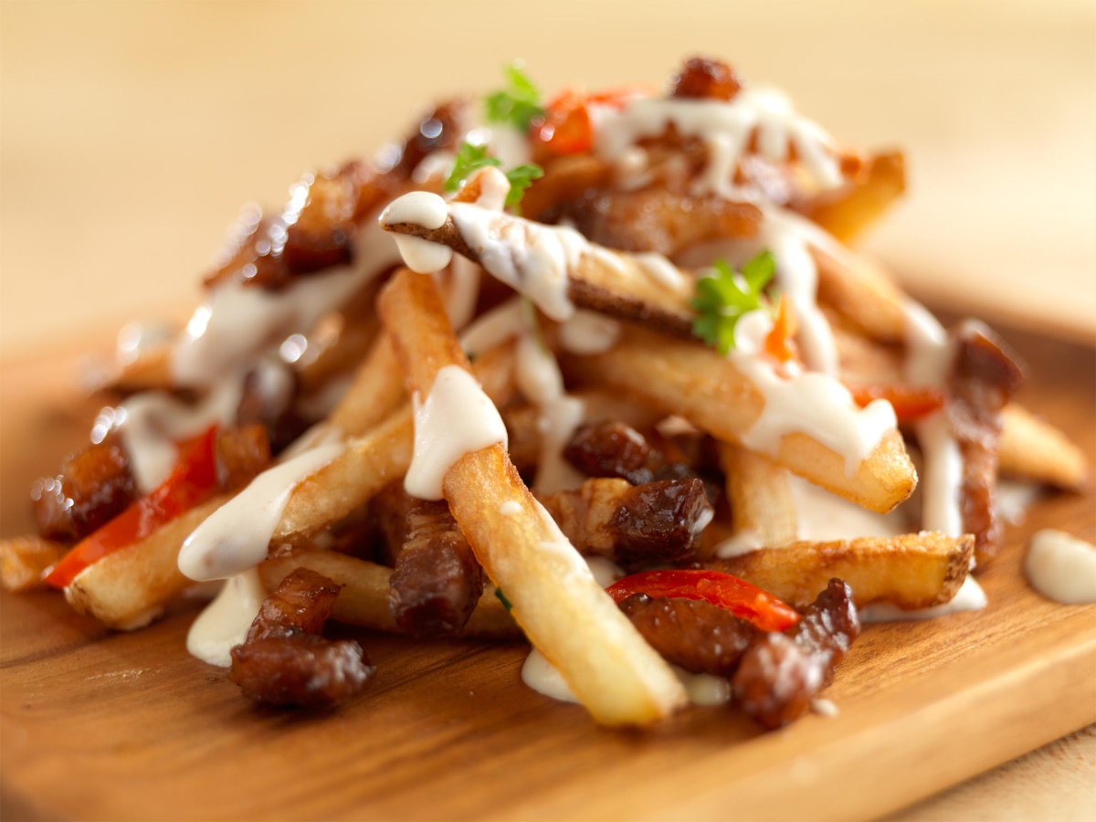 Looking for a quick, easy and flavorful recipe that the whole family will enjoy? Check out these Pork Belly Fries.
.
.
Recipe: bit.ly/3sL80aw