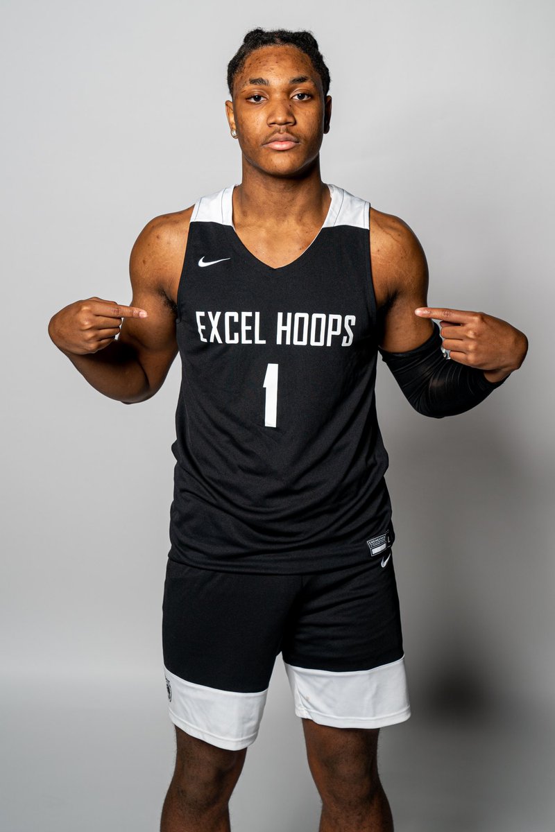 excelhoopsbball's tweet photo. Excel Hoops Prep MBB 
#1 Rashane Smith 
6’4 Guard | Class of 2023 

📸 taken by @polansky.photo 
#excelhoopsprepmbb #excelhoopsprep #osba #niketeam https://t.co/VDqOLl28j2