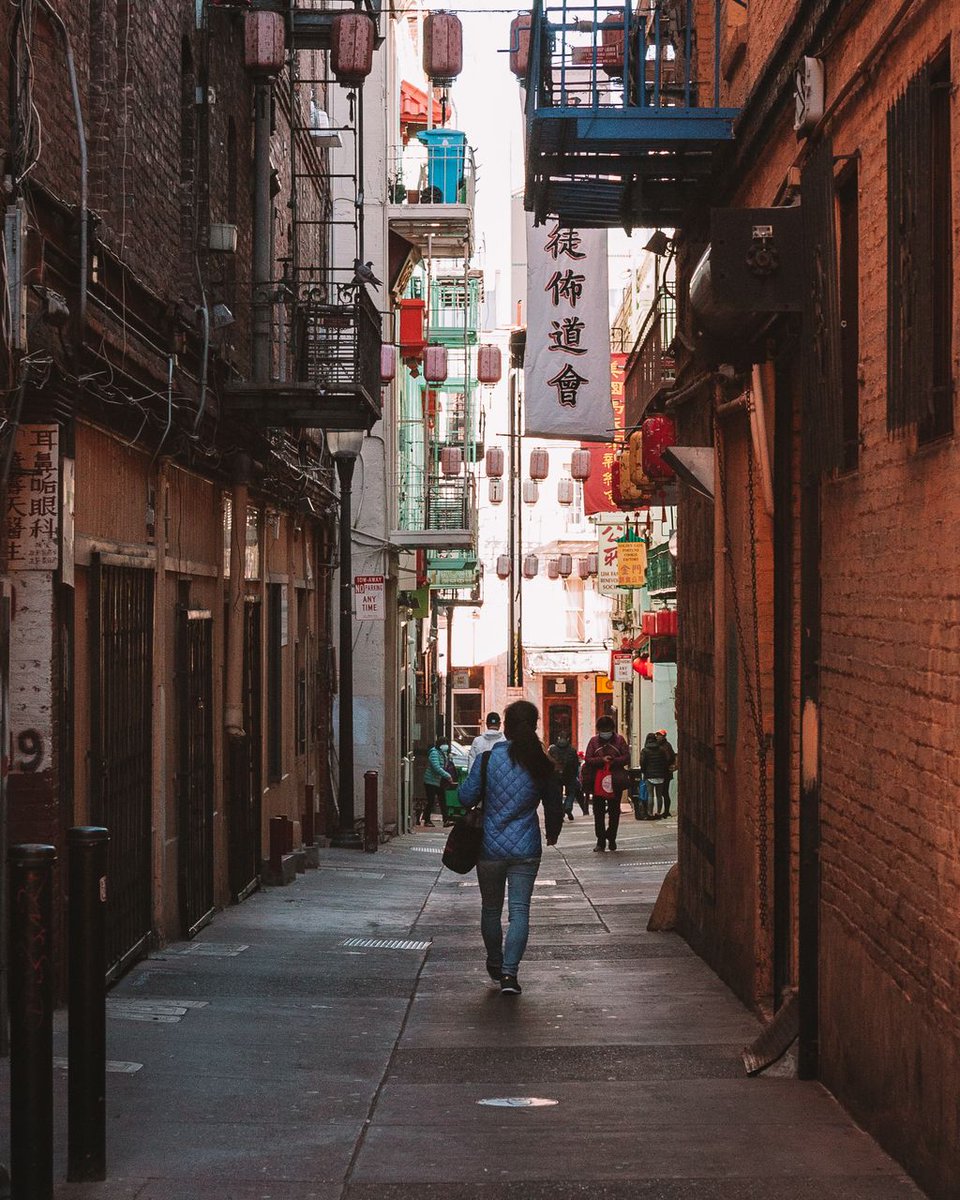 "Cities, pulsing with both life and death, draw many a Christian to wonder how God would have us engage them." - Michael Crane

From the article "The Spectrum of Christian Models of Urban Transformation" in the upcoming 5th volume of IJUT.

#IJUT #UTJournal #missiology #missional