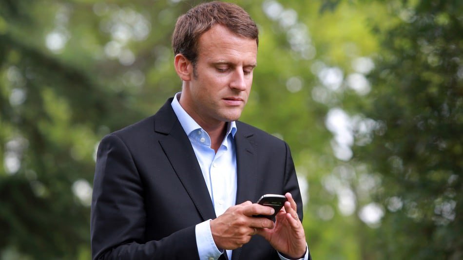 chakAdemo_'s tweet photo. #Macron20h https://t.co/SXX9yejML8