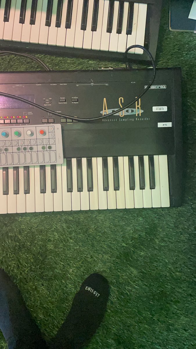 TRAVIS SCOTT (@trvisxx) on Twitter photo 