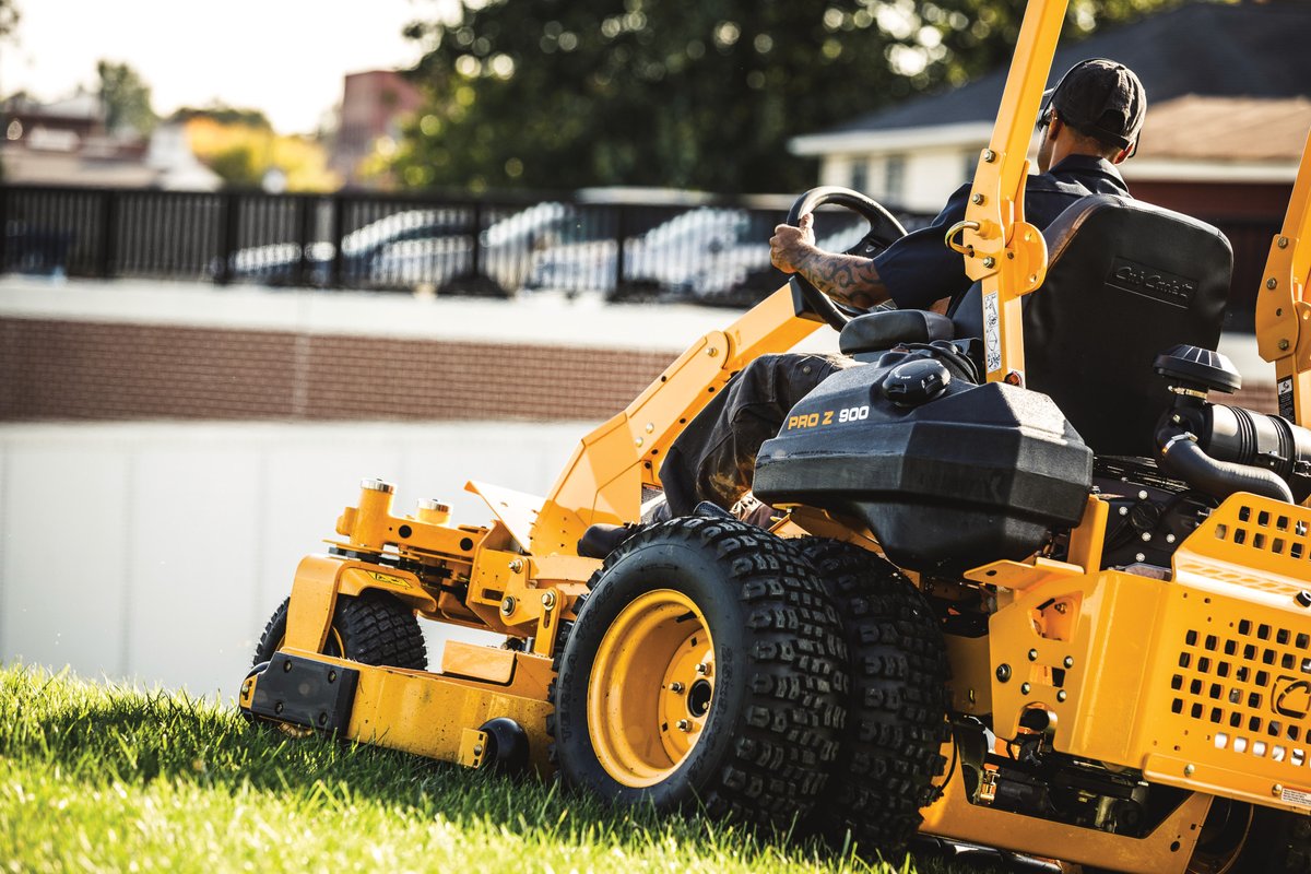 Cub Cadet tweet media