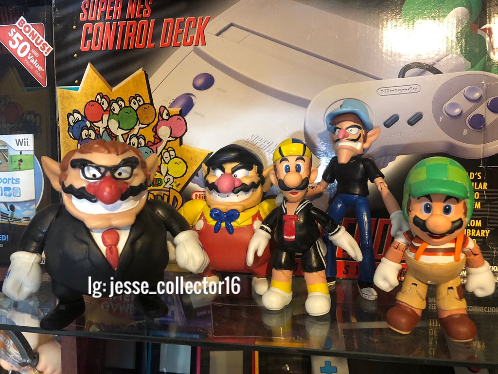 weirdcollector's tweet photo. @seba_posting @OutOfContextMex https://t.co/rHUxhzvkxM