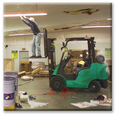 GVSUASSP's tweet photo. 👀Wacky Wednesday👀
Look at some of these crazy OSHA violations! https://t.co/HVQgCj8Rpr