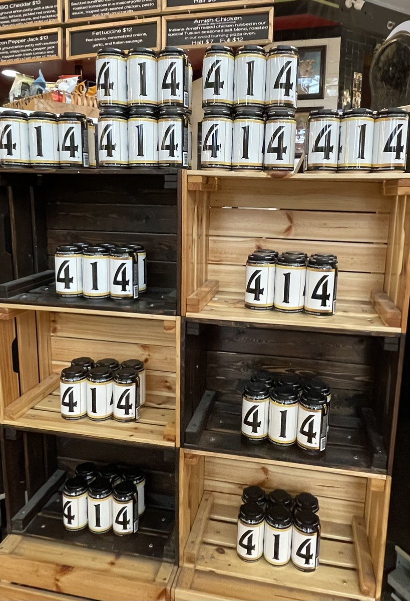 toomuchmetal's tweet photo. NEWS — ⚡️Foltz Family Market in @MKEPublicMarket now carries 414 Beer. Scoop up it now ! 
#historicthirdward https://t.co/SwNDVqLyBY