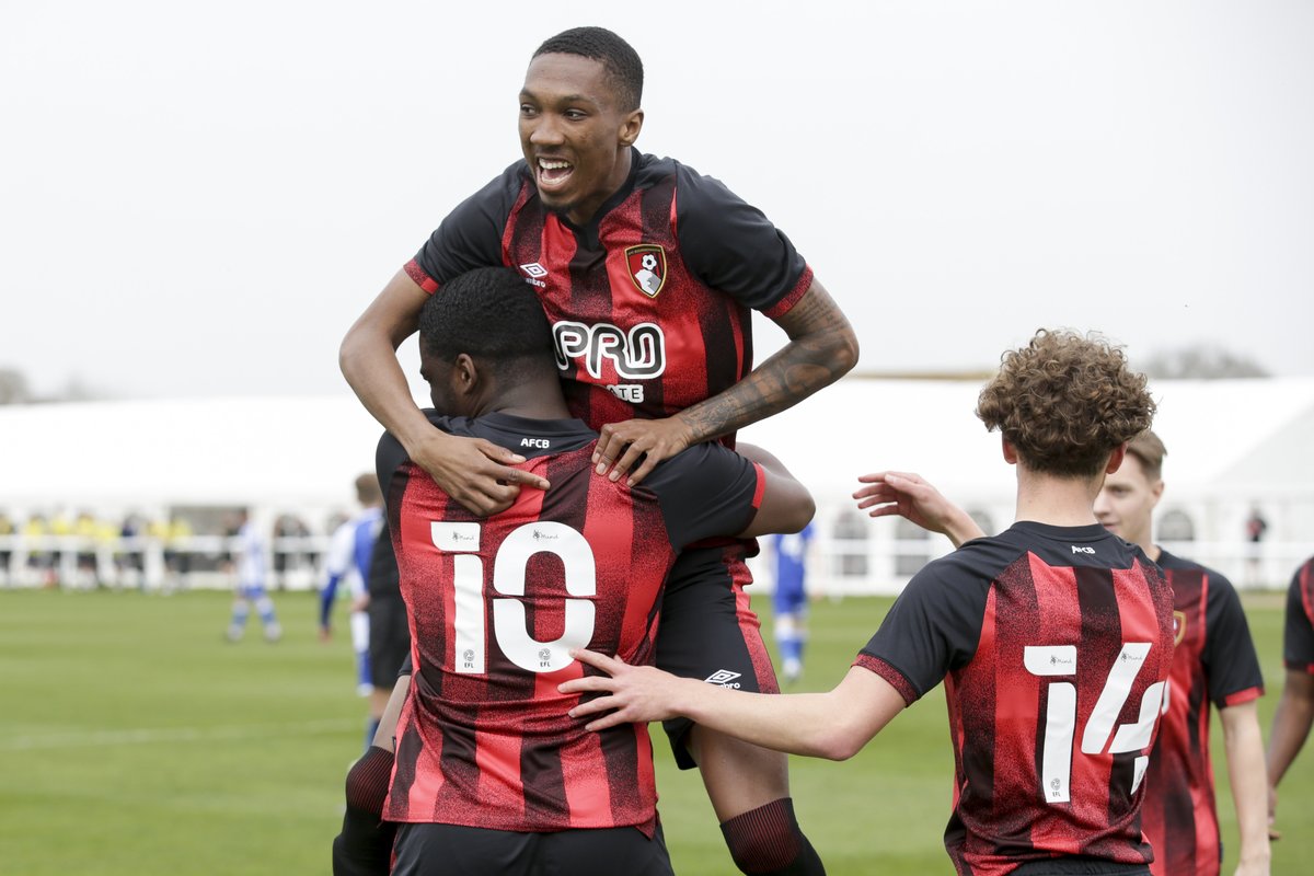 afcb_academy's tweet photo. Not sure who enjoyed yesterday's opener more 😅

@JaidonnA11 // @csaydee101 https://t.co/CgozquZ9LH