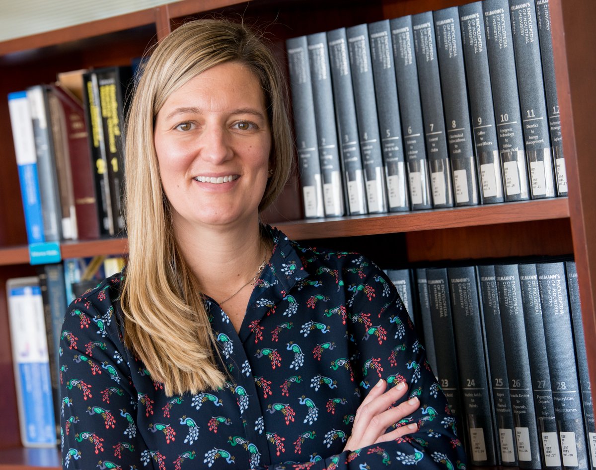 mccabedunn's tweet photo. Today's Merck Women of the Day is Me, Dr. Jamie McCabe Dunn! Today is my 12 year Anniversary at Merck, I'm a Director in our Process Chemistry Group and I currently lead our recruiting efforts. #WomenofMerckPC #WeAreMerckChemistry https://t.co/Q2GT6HA7oP