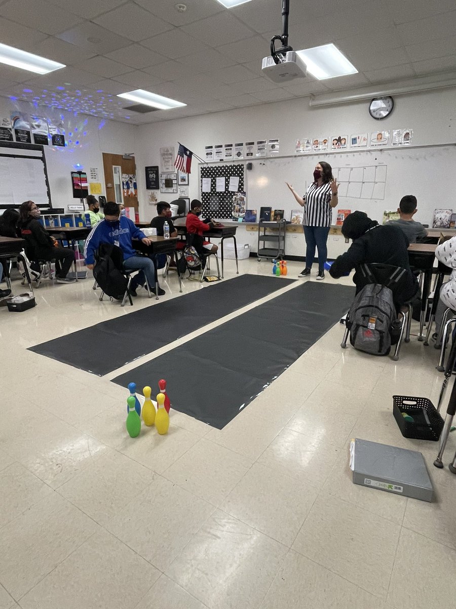Basketball, football, and bowling make reviewing fun!!!  Fourth graders at MES are FIRED UP! <a href="/TrishaEilers5/">Trisha Eilers</a> <a href="/srtaknight/">Amanda Knight</a> <a href="/worldofwolff/">Mrs. Wolff</a>