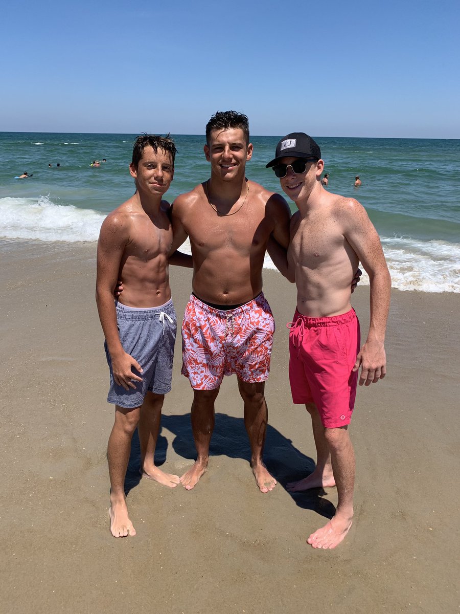 dillon_od9's tweet photo. Happy 18th Birthday @o_conlan 💪🏻Glad to call someone like you my brother🤞🏻🖤 https://t.co/wlrZ8o7HPD
