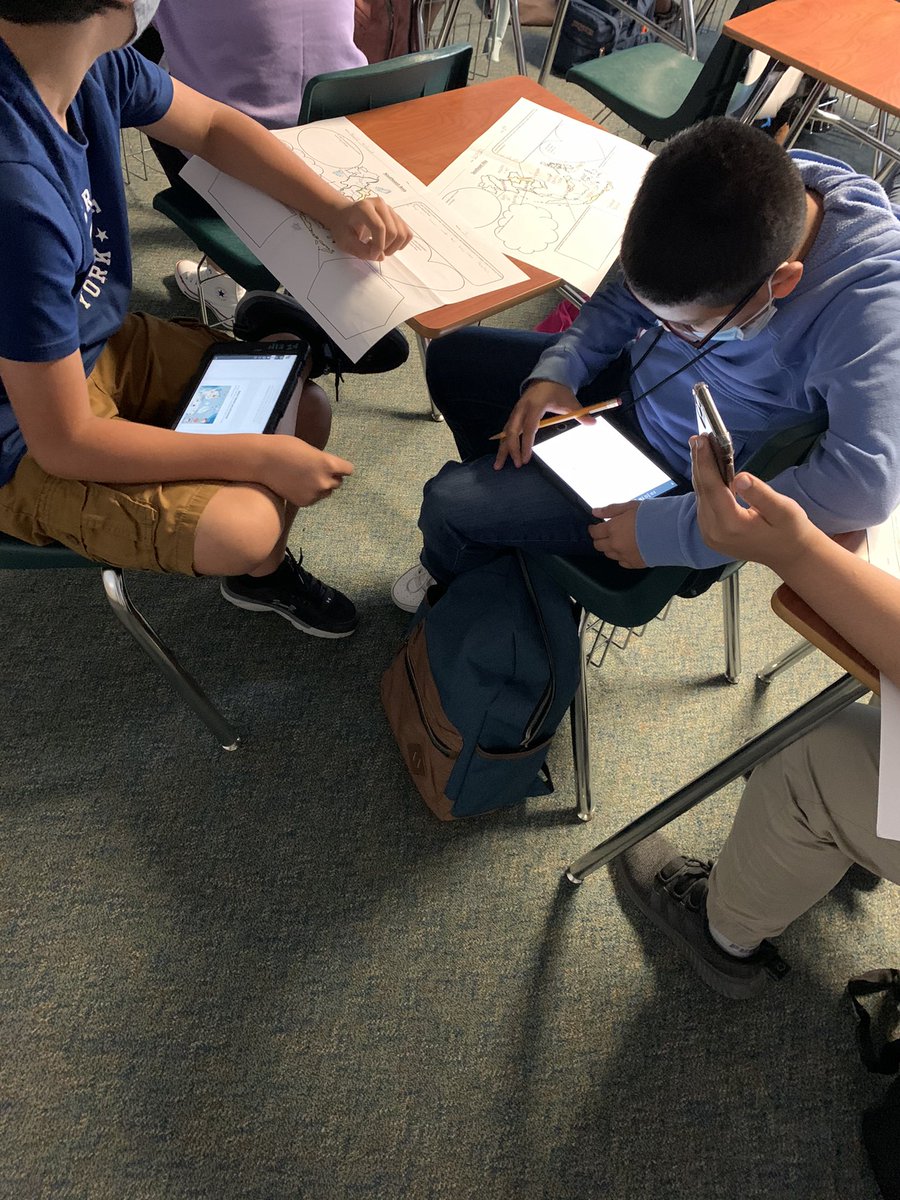 Students working together on a Talk-Read-Talk-Write scavenger hunt over Southeast Asian culture ☺️
#socialstudies #talkreadtalkwrite #trtw  #katyisd #cardiffjuniorhigh #worldcultures