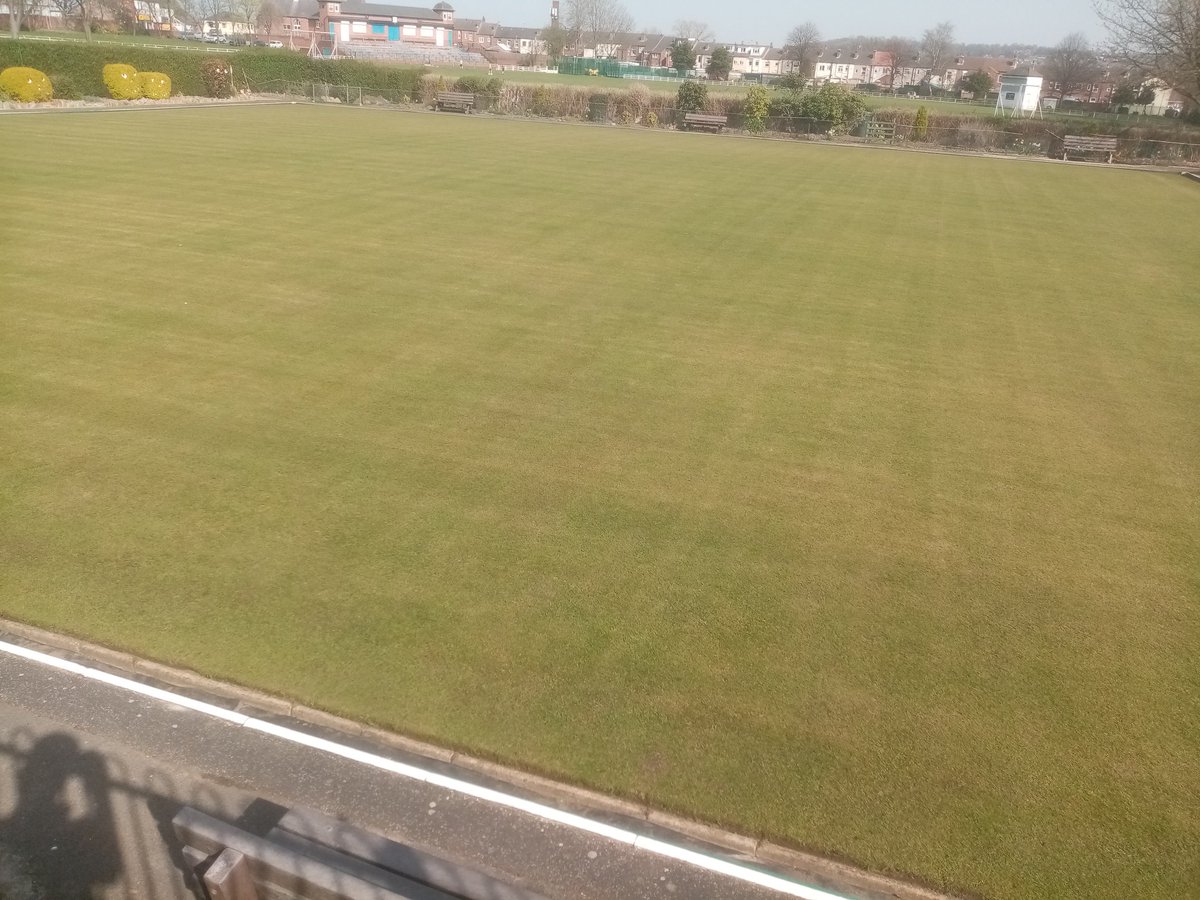 StephenPortman3's tweet photo. Savile Park Castleford
Raked and cut to 5.5mm
Ready for action. https://t.co/ZA2X4BWYib