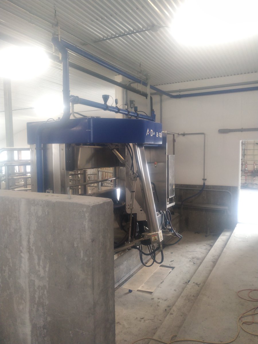 Progress is being made at Aalbers Dairy! Work is being done on a reconditioned VMS. Start up is approaching!

Aalbers will also features <a href="/Promat_Inc/">Promat Inc.</a> mattresses and <a href="/ArtexGlobal/">Artex Barn Solutions</a> 

<a href="/DeLavalCanada/">DeLaval Canada</a>  #dairydonewell #Ontag