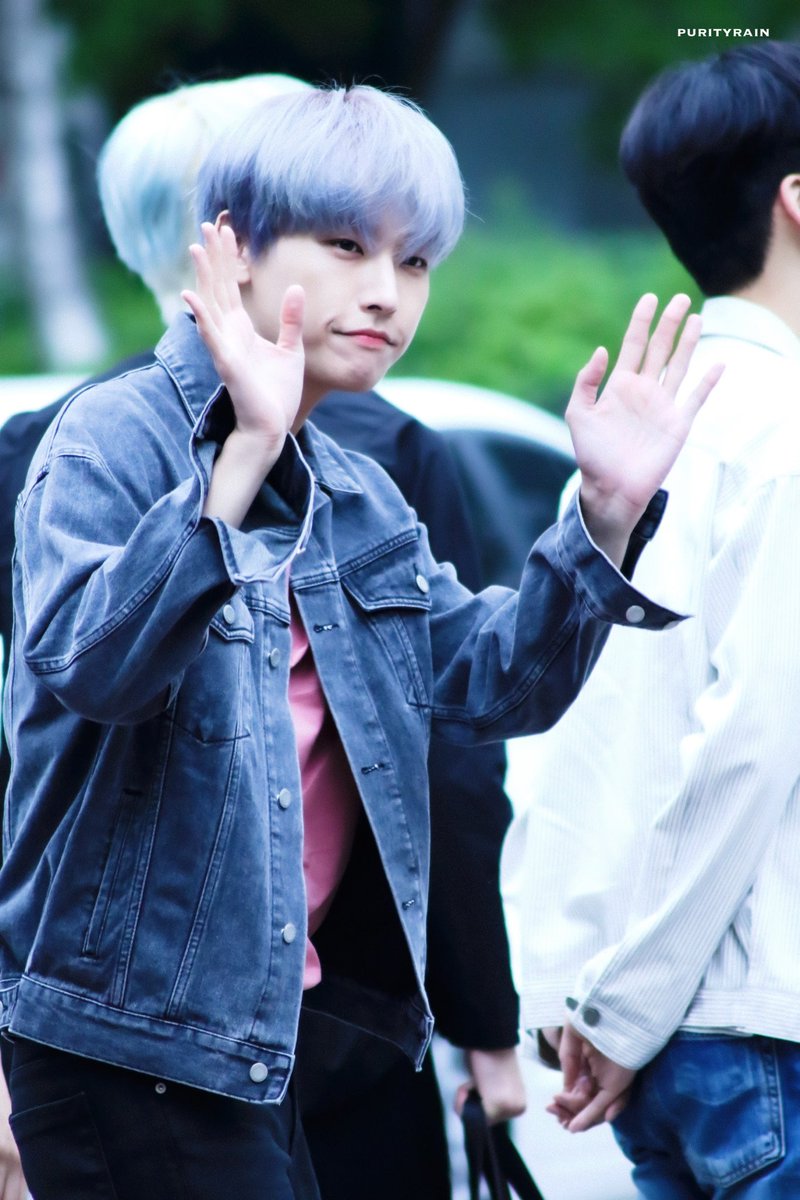 purity__rain's tweet photo. #SF9 #에스에프나인 #인성 #INSEONG #インソン https://t.co/DFl3FzrDkA