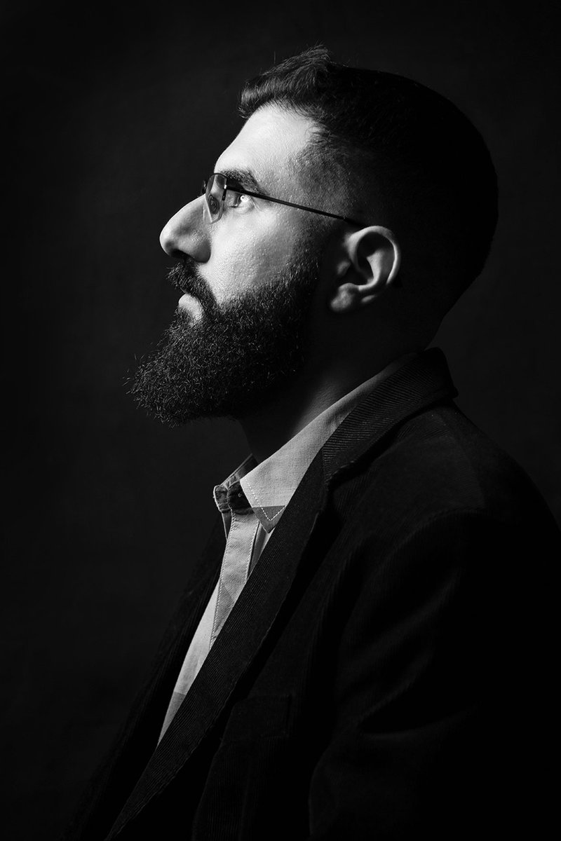 eraserstudiousa's tweet photo. Ash Sobhe, Philanthropist, TEDx Talk speaker, Portrait Photography
#eraserstudio #ali_hoss #sanaz_mahdi #portraitphotographer #portraiture #portraitmood #folkportrait #discoverportrait #photography #photoart #bravoports #imaginativeportraits #photoartist #portraitphotography https://t.co/zAmYPl8AKn