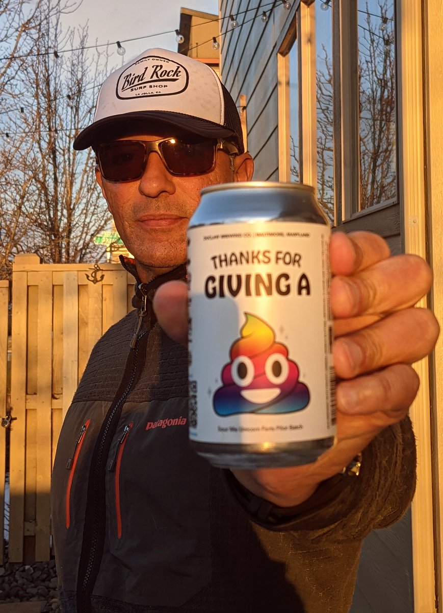 socialenduranc2's tweet photo. This beer has raised nearly $20k for @ColonCancerFdn, and if this doesn’t get you hyped about #colorectalcancerawareness, we don’t know what will! We still have some left *while supplies last* - Get yours today! https://t.co/JwFO88Z4et #giveacrapchallenge @DuClawBrewing https://t.co/kU71WsOHw2