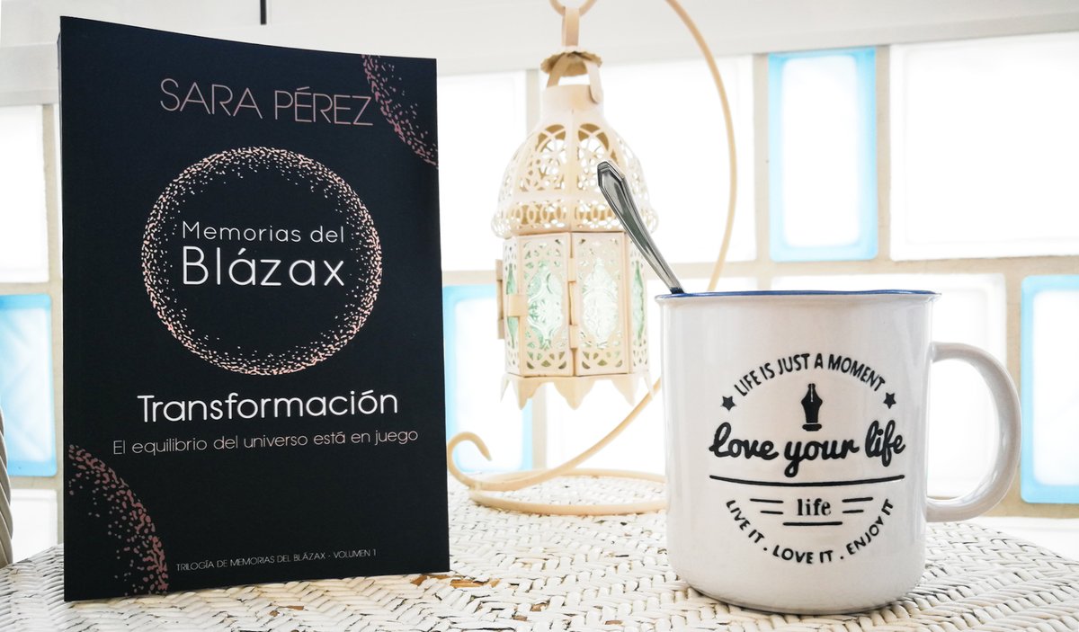 MBlazax's tweet photo. ¡Felices vacaciones a todos! Si estás buscando una lectura trepidante con la que evadirte, aquí tienes una propuesta. Para península y Balerares 👉 https://t.co/5gxi1HQLvP 
El resto de zonas desde #Amazon
🇪🇸➡️https://t.co/8bE5WGctdm 
LATAM➡️https://t.co/8AfU1GTYS1 
#Libros #scifi https://t.co/yFvBnOBMbW