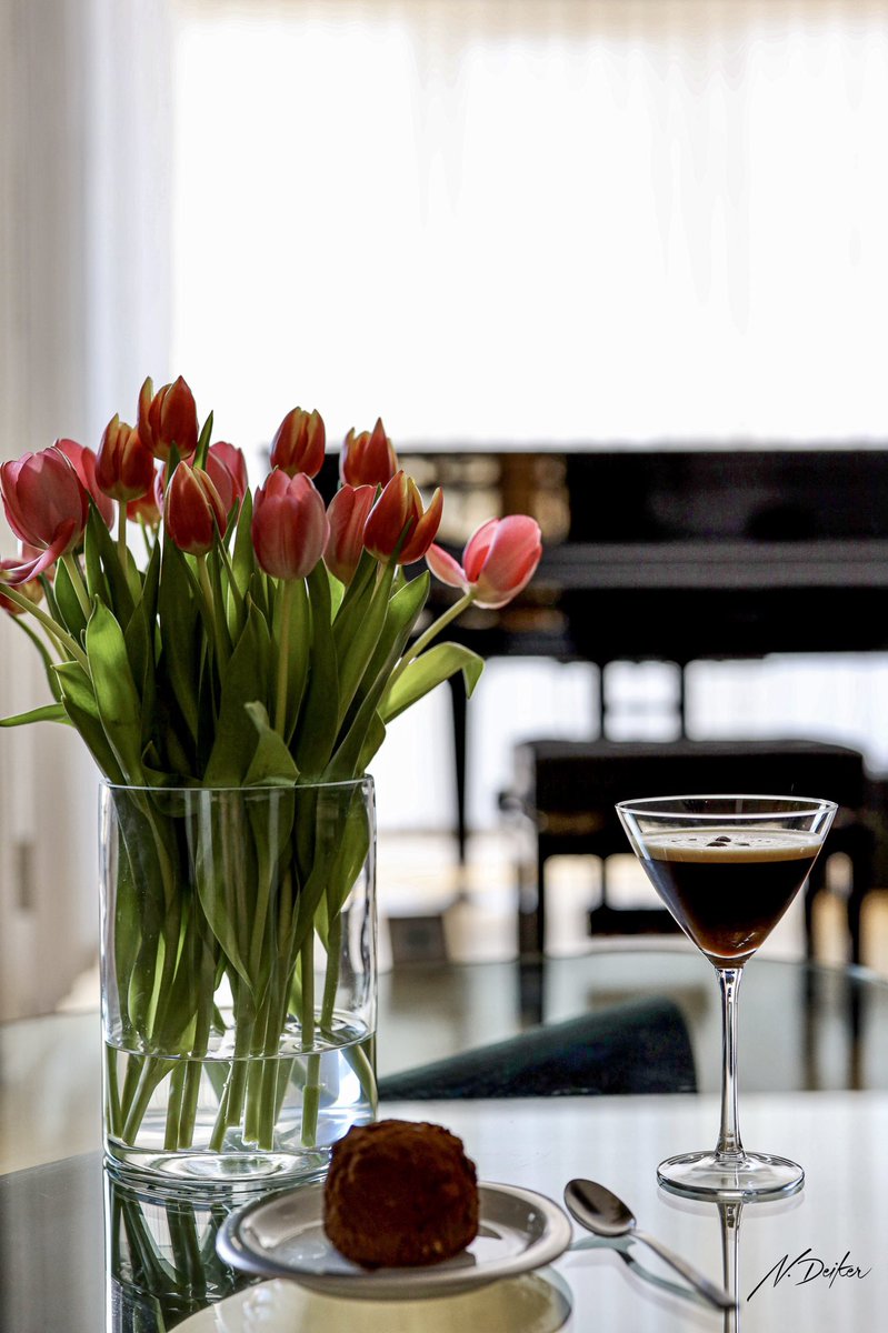 ndeiker's tweet photo. That special time of the day. Some might call it #teatime and I just call it #coffeebreak - such a nice combination to have, #espressomartini with #tartufo and not to forget the #tulips besides them fading ⁣ https://t.co/lSeYr3BDzJ