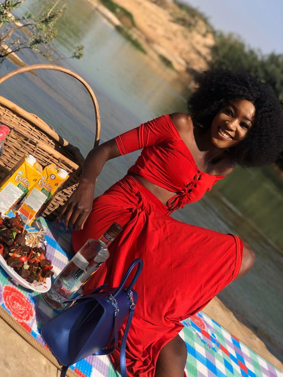 millice34634391's tweet image. New on this street of twitter,welcome me please. I follow back immediately #Toto #BuhariMustGo