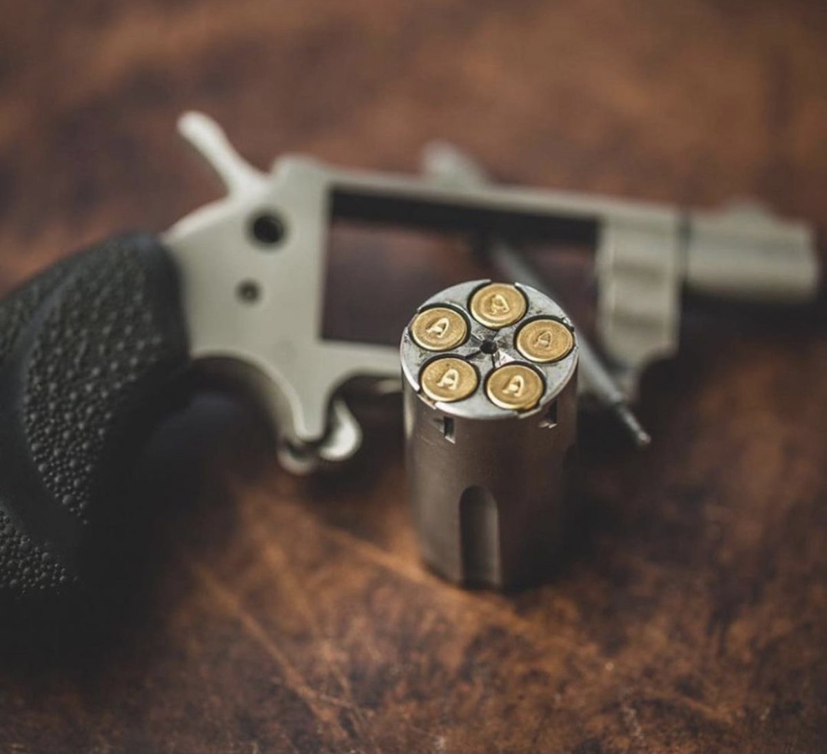 AguilaAmmo's tweet photo. The "A Team" is the best team!📸💥
@fixedsightmedia
▪️
▪️
▪️
▪️
#aguilaammo #aguilaammunition #ammo #ammunition #aguilaadvantage #gunsarehungry #feedyourfirearm #rimfire #pistol #handgun #shooting #22LR #revolver #pocketgun #wheelgunwednesday https://t.co/QLn9E88gV8