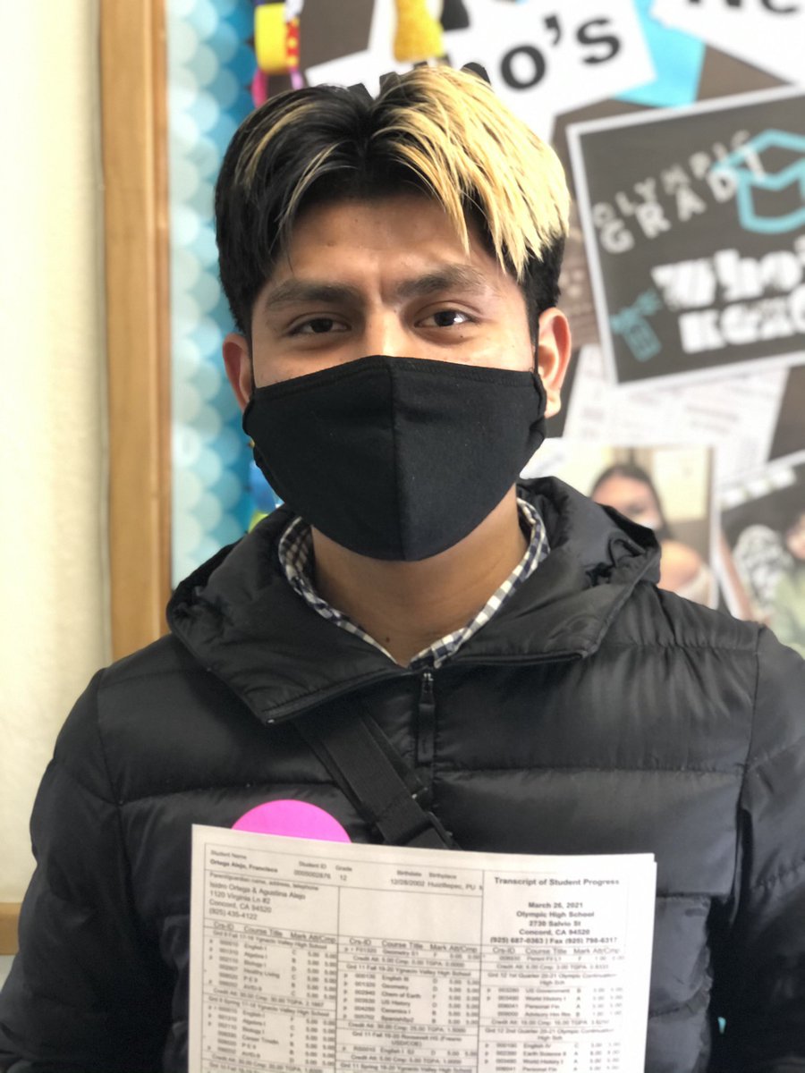 OlyMDUSD's tweet photo. Oly quarantine grads stopping by to get their final transcripts! Not even a global pandemic could stop these awesome students! Congrats Jordan, Khamara, Francisco, & Lily! Whooooo’s next? #teamoly #olypride #quarantinegrad #whosnext #alted @CCEAeducation @MtDiabloUSD https://t.co/RaCu98A6pY