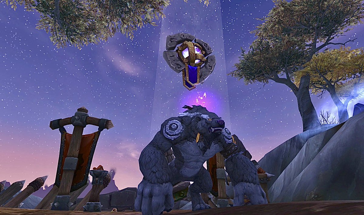 Tramplamps's tweet photo. I had 246k health, Gained 2 honor levels(421), tanked 4 #Tremblade Kills in Less 2.5 hours, had a pocket full of night elf heads, a slew of Dwarf spines, and collected nearly 6000 Artifact Fragments; Summoning #Kronus 4x in one night. Those who say #Ashran is boring? It ain’t me https://t.co/dlPqaqpWIJ