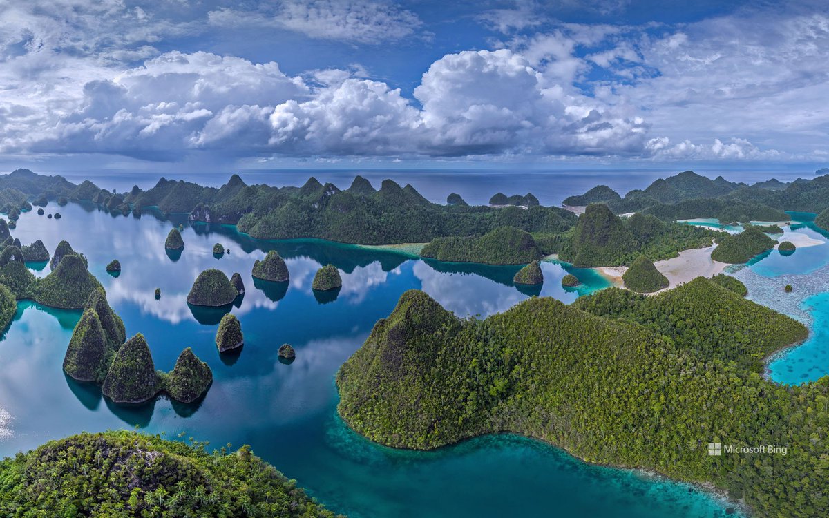 bing_gallery's tweet photo. Wayag Island, Raja Ampat, Indonesia (ยฉ Amazing Aerial Agency/Offset by Shutterstock)
________________
#Wayag #Island #RajaAmpat #Indonesia #Sea #Nature #Travel
________________
Download picture โฌ
For PC ๐ป:
https://t.co/8dvQ94l3KG
For Mobile ๐ฑ:
https://t.co/jQj2SY5gLX https://t.co/MEpnHZ5HSx