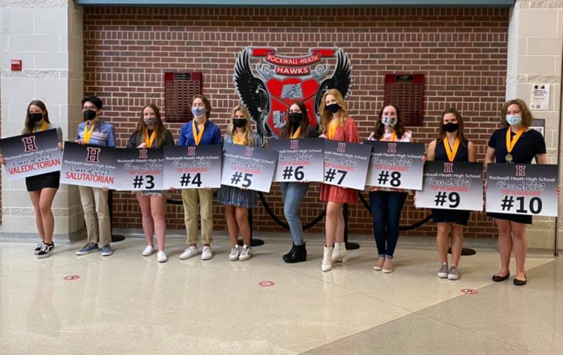RHHSHawks's tweet photo. We are extremely honored to recognize the TOP 10 graduates of the Class of 2021. Congrats!
Valedictorian Dayna Smith
Salutatorian David Fadri
#3 Halley Wheeler
#4 Dan Selle
#5 Izzy Baumler
#6 Elise Sibley
#7 Chloe Holliman
#8 Railey Holley
#9 Rylee Wicker
#10 Grace Oliver https://t.co/pHPQUs5dl4