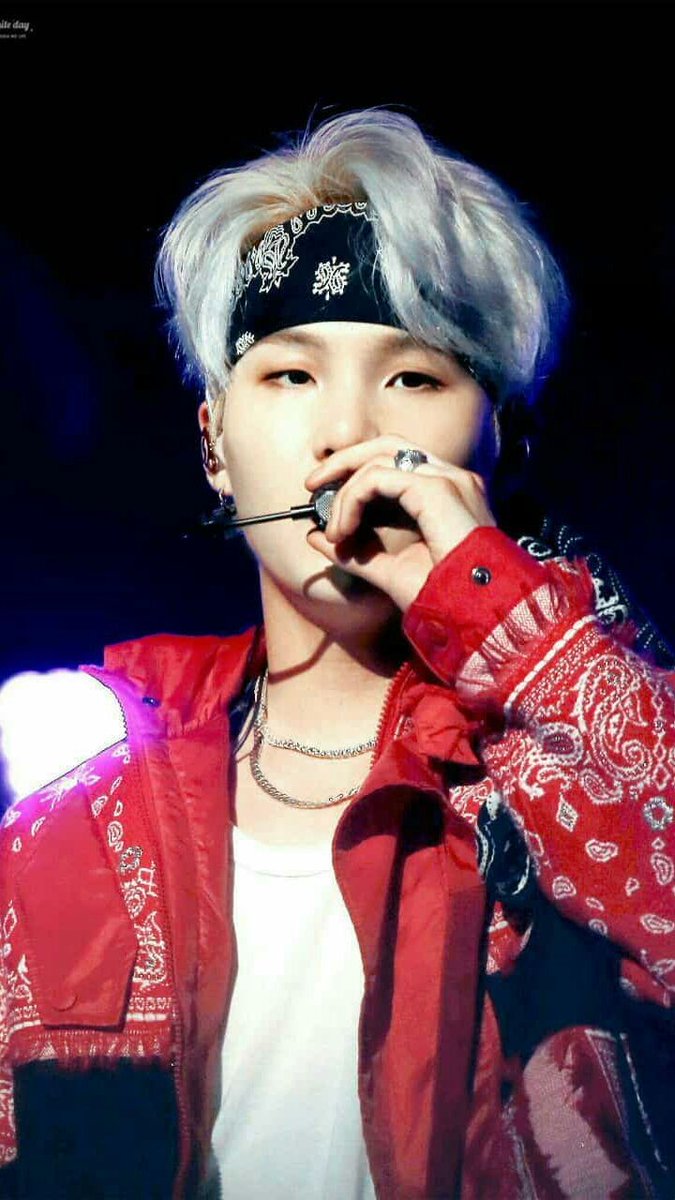  Yoongi in headbands >>>>>