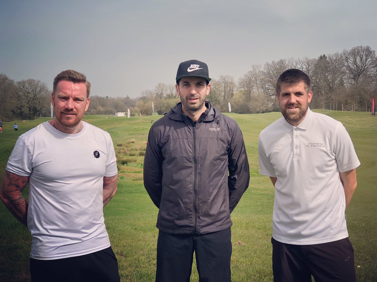 BenClarke_ukfg's tweet photo. Great round at @gatwickfootgolf today with @MrTomWilliams &amp; @Mrjamieohara1!

Can’t wait to listen about the hole in one tomorrow on TalkSport 😂😂

See you both on the @ukfootgolf tour 👀 https://t.co/8SpOIrZz2n