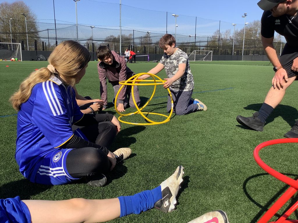 D4Sport's tweet image. Brilliant few days down @pfcolchester doing our Activate half term camp for secondary school children. Here are a few photos from today! 

Still spaces for next weeks camp Tuesday 5-8th April 

Ages 5-11yrs 
10-1pm pack lunch included 

eventbrite.co.uk/e/holiday-acti…

@ActiveEssex