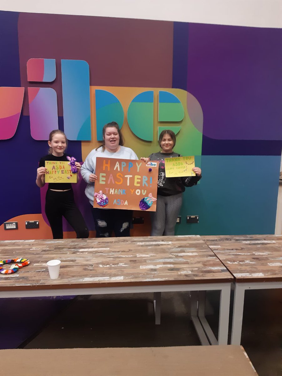AmberRVibe's tweet photo. Thank you so much to Richard and the team at Asda Huyton for their amazing donation... our young carers were delighted with their Easter eggs! 😁🐰@AsdaHuyton @VibeUKOrg @chrissyKYM #MeTimeProgramme #knowsley #youngcarers #asda #community #appreciation https://t.co/9bnxWHBCT2