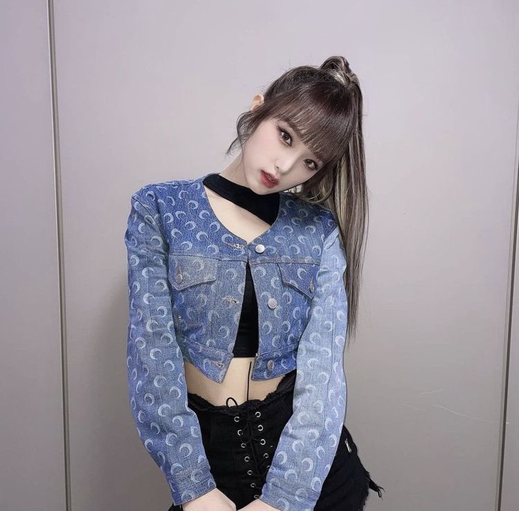 nyuantics's tweet image. yena my beloved