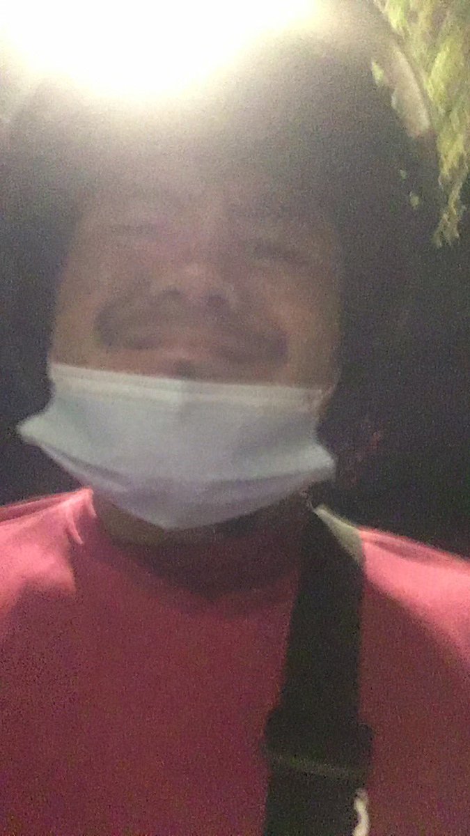 mirimuzibang's tweet photo. Ramai member call tanya "wei kau dah dapat ke belum surat lapor diri"
Me be like : tak apa korang gerak je dulu ada rezeki aku join ah guru sekolah kerajaan, hati hati geng kt tempat baru
#PandaRider https://t.co/DtPHFt03d6