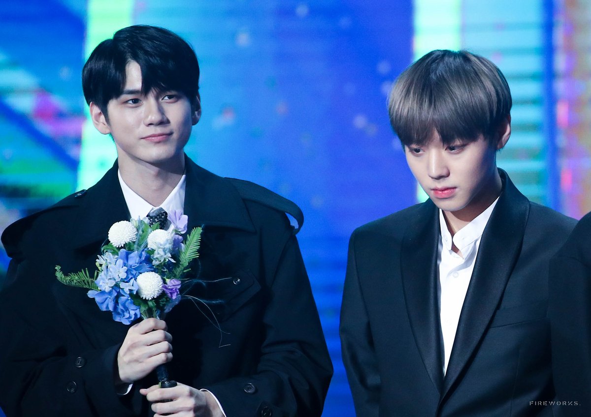 fireworksforHJ's tweet photo. [210401] 
 만우절

#AprilFools
#옹성우 #성우
#OngSeongwu
#박지훈 #지훈
#ParkJihoon https://t.co/S0SC5gGk9k