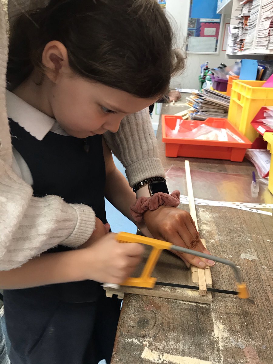 DanesfieldY2's tweet image. An enjoyable couple of D&amp;amp;T days. Sawing, glueing, painting and creating our own moving vehicle #wackywheels #dynamicdesigns @DanesfieldY2 @DanesfieldSchl