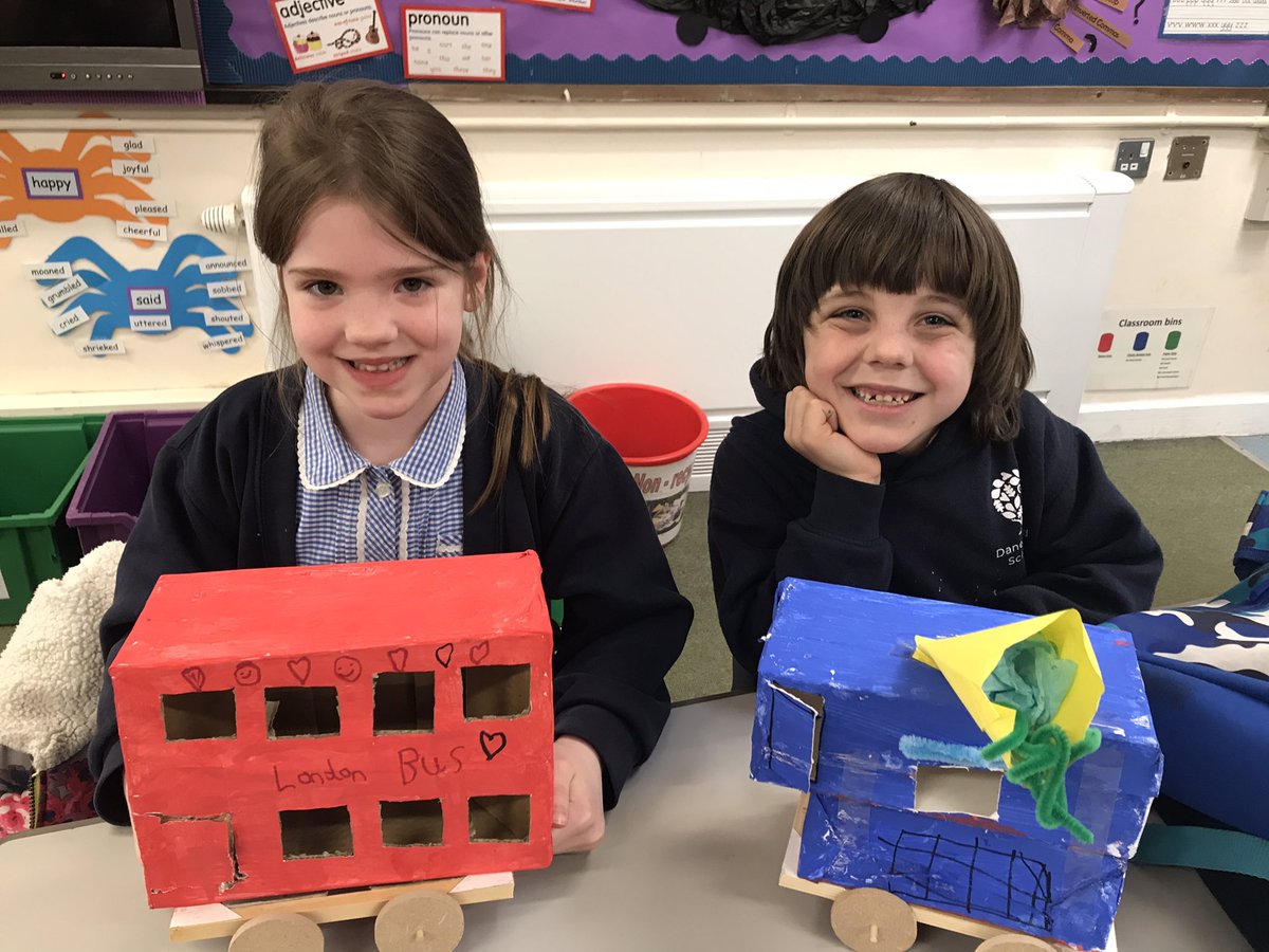 DanesfieldY2's tweet image. An enjoyable couple of D&amp;amp;T days. Sawing, glueing, painting and creating our own moving vehicle #wackywheels #dynamicdesigns @DanesfieldY2 @DanesfieldSchl