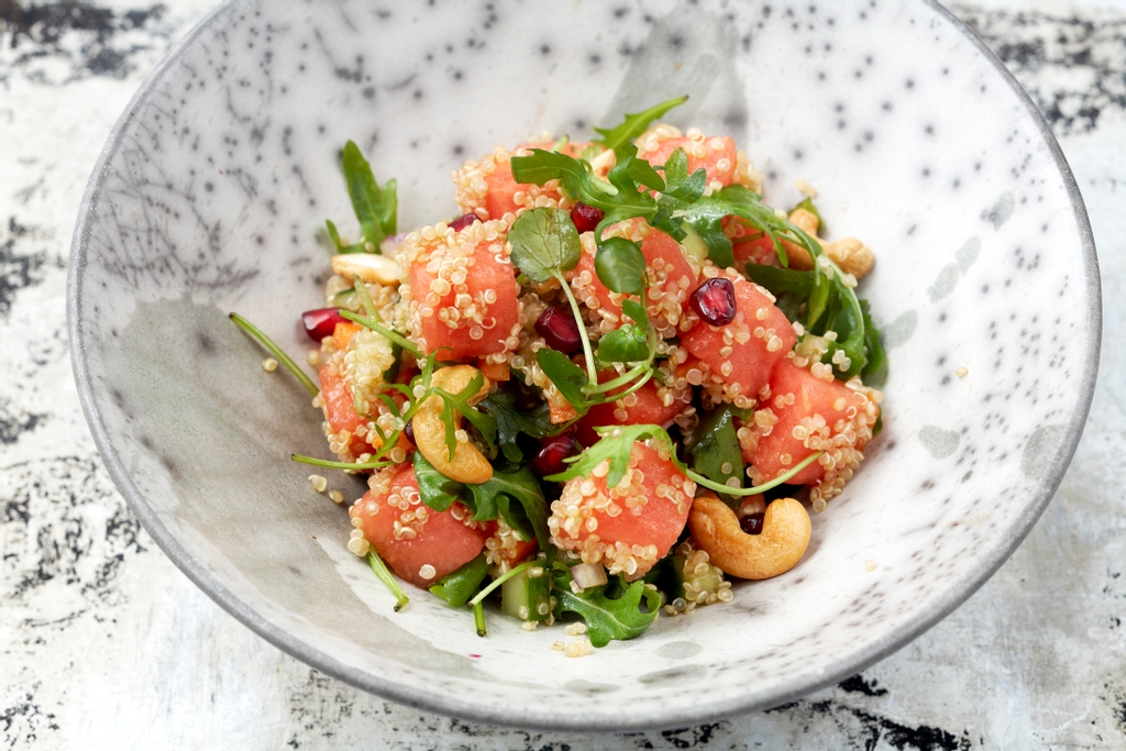 BatterseaPwrStn's tweet photo. Searching for dinner inspo? This recipe from @CinnamonClub is one in a melon!
For this recipe, visit โ https://t.co/UeDH3MDUZD
โ
#cinnamonkitchen #battersea #panindian #indian #watermelon #icarriedawatermelon #quinoa #salad #healthy #recipe #healthyfood โ https://t.co/iHd0lGgHge