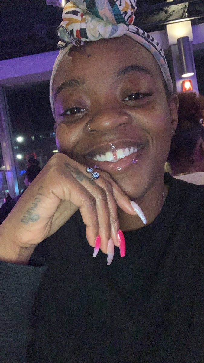 WannaPoPRoxxx's tweet image. That tweet made me wanna appreciate my gap lol #GapNation #GapGang