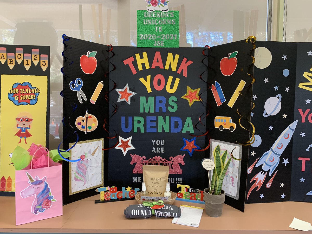 JadeUrenda's tweet photo. JSE PTA &amp; Families You Are The Best!

Thank you for making the teachers &amp; staff feel so appreciated this week! 
♥️🍏♥️

@jseroadrunners @StatesCoffee #mightymarket #knotsandfound https://t.co/VWjh0NPMne