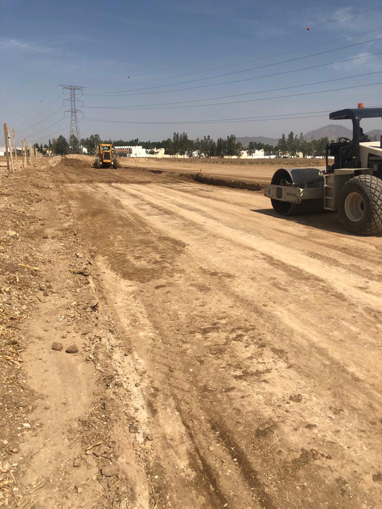 VdaNocturnaGDL's tweet photo. Reportan en #AltusQuintas  @ZapopanGob @InspZapopan hace unos días se preguntó al municipio si había licencia de construcción en ese predio y les dijeron que ninguna y de la noche a la mañana ya están trabajando ahí. @TVAztecaJalisco @PabloLemusN https://t.co/TYdvQAyoqP