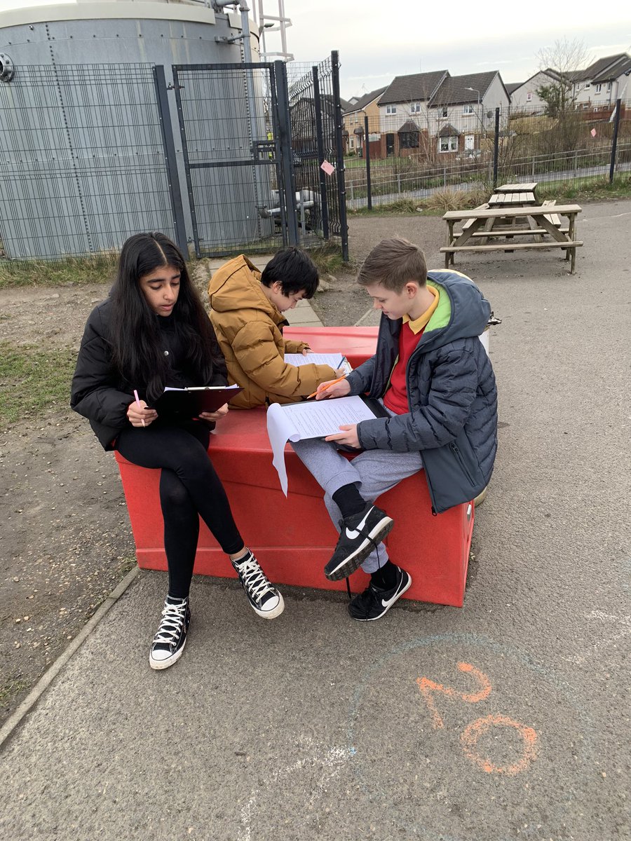P7bMiss's tweet photo. P7b carrying out their Easter Maths Hunt using their knowledge on the four operations and then checking their answers using their iPads and QR codes. Great learning outdoors. @WallacewellPS https://t.co/uqOYfB5nSo